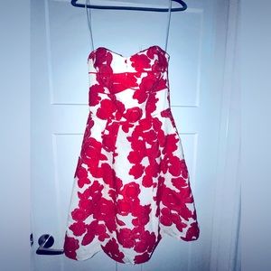 Beautiful red lace floral sleeveless cocktail formal dress